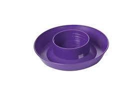 Little Giant Screw-On Plastic Poultry Waterer Base - 1qt